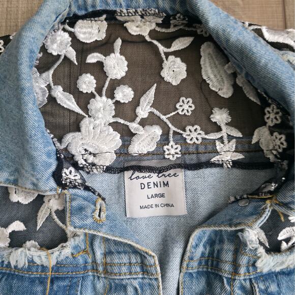 Love Tree Floral Lace Denim Button Up Jacket Women Sz L - Picture 6 of 8